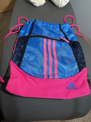 Mochila ADIDAS Draw String preta cinza roupa esportiva cinch cordão - Imagem 1 de 2