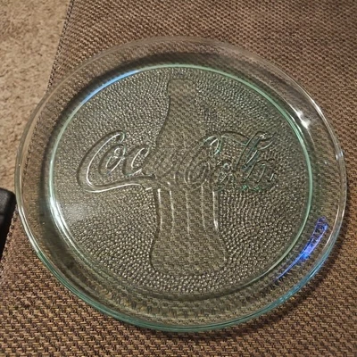 Plato para servir retro de vidrio azul Coca-Cola 13" Foto 1 de 4