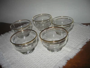 Juego de 5 platos de postre bajos de colección de patas transparentes borde dorado y línea de recorte sin marcar - Imagen 1 de 9