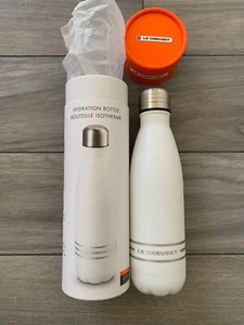 BOTELLA DE HIDRATACIÓN LE CREUSET, BLANCA, 500 ML/17 OZ, NUEVA EN CAJA - Imagen 1 de 1