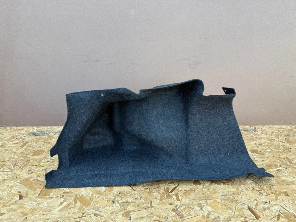 CONJUNTO DE TAPETE FORRO CARPETE MOTORISTA ESQUERDO FORD MUSTANG GT 2015-2023 FABRICANTE DE EQUIPAMENTO ORIGINAL - Imagem 1 de 4