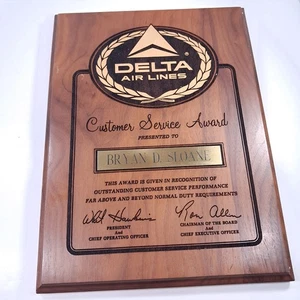 Placa de madera vintage Delta Airlines Customer Service Award líneas aéreas vintage - Imagen 1 de 9