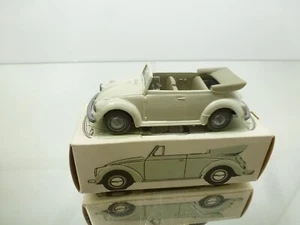 WIKING 151 VW BEETLE CABRIOLET -PLASTIC -VERY RARE- WHITE 1:40 - GOOD IN BOX - Imagen 1 de 7