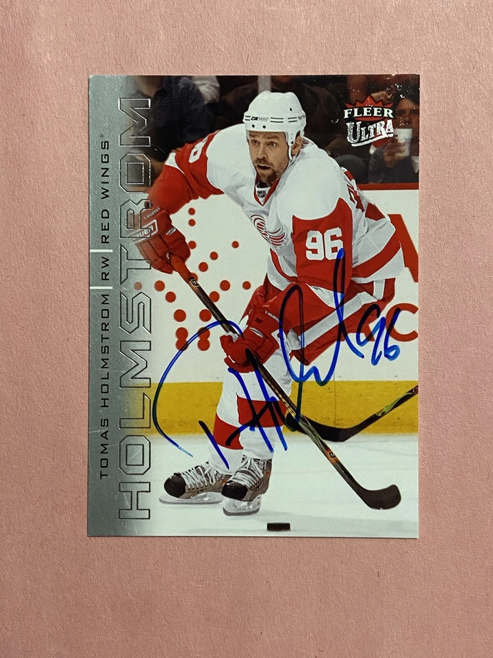 Tomas Holmstrom 2009-10 Fleer Ultra IP Auto Autograph - Image 1 of 2