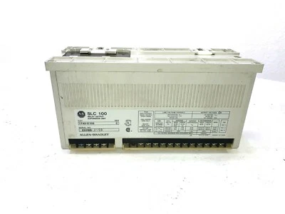 Allen-Bradley - SLC 100 Expansion Unit - Cat. 1745-E105 - Image 1 of 3