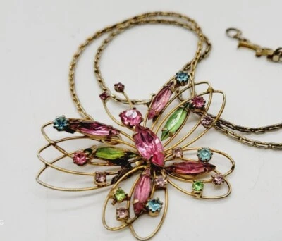 Collar Mariposa Tono Dorado Tono Rosa y Dorado 20 in Bug Cristal Color Pastel  Foto 1 de 4