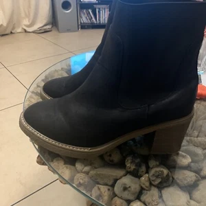LADIES EVANS ESSENCE BLACK ANKLE BOOTS SIZE 9 EEE EXTRA WIDE FIT WORN ONCE - Picture 1 of 5