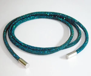 CUERDA RHINESTONE / Cordón brillante para sudadera con capucha PEACOCK BLUE/turquesa/gasolina / plata - Imagen 1 de 2