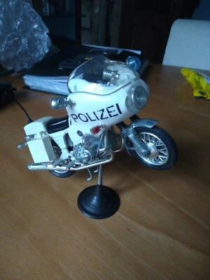 Polistil  Moto BMW deutsche Polizei 1/25 - Immagine 1 di 4