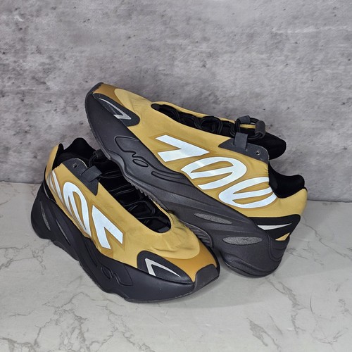 Adidas Yeezy 700 Honeyflux GZ0717 taglia UK 4