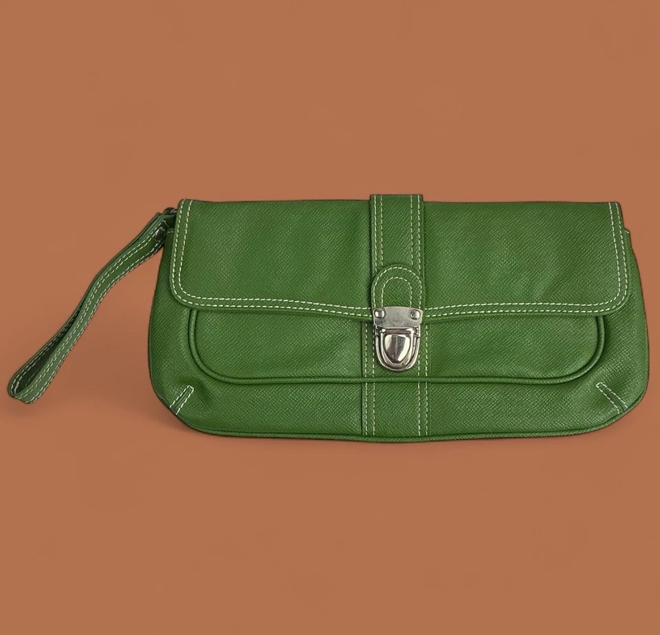 Bolso sin asas MATRIX verde imitación cuero cierre a presión muñeca forrado Foto 1 de 4