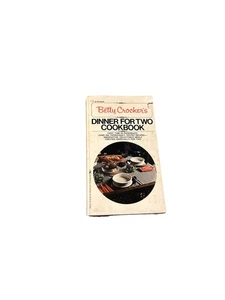 Betty Crocker's Dinner For Two Cookbook 1978 Bantam Pocket Paperback 1st Ed 10th - Picture 1 of 12