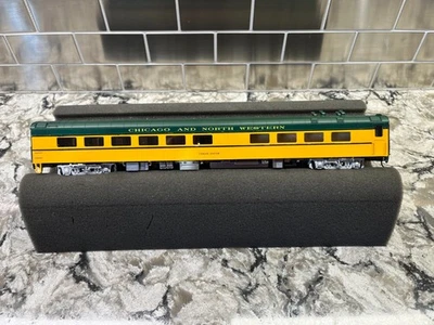Custom C&NW Chicago & NorthWestern Cedar River HO 48 Seat Diner CNW 1:87 - Image 1 of 4