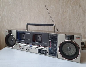 BOOMBOX SHARP QT-90ZG Gold Edition Vintage Fully Working Excellent Condition - Picture 1 of 24