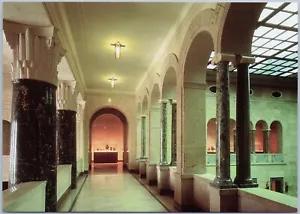 Postal Joslyn Art Museum Storz Fountain Court, Omaha NE - Imagen 1 de 2