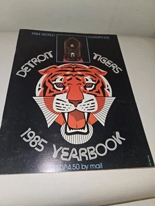 Detroit Tigers 1985 yearbook magazine - Picture 1 of 4