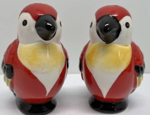 peir 1 parrot Pepper Shakers - Picture 1 of 9