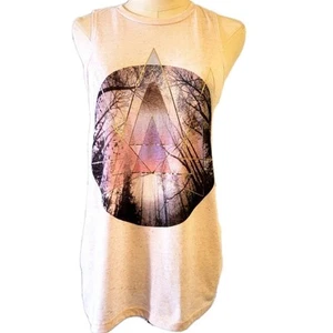 Soprano Women’s Graphic T-Shirt Pink Size S Highlow Hem Sleeveless Summer Casual - Picture 1 of 10