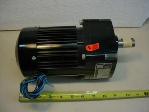 Motorreductor Bodine 42Z4BFC1-E2 90 rpm 115vac - Imagen 1 de 10