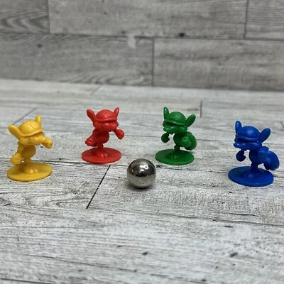 Juego de Mesa Trampa Ratón Repuesto Piezas ORIGINALES 4 Ratones + 1 Bola de Acero Foto 1 de 4