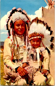Postcard Scottsdale AZ Native Indigenous American Chief and Child Headdress - Picture 1 of 2