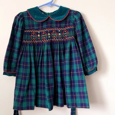 Vestido a Cuadros Reloj Negro Calado a Mano De Colección Corbata Cuello Pana Foto 1 de 4