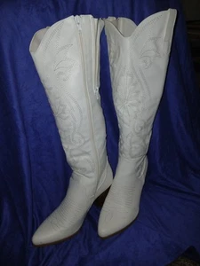 Women's Pierre Dumas Wilder 1 Western Cowboy Boots - White - 9 - NIB - Picture 1 of 4