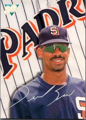 1993 Studio Derek Bell San Diego Padres #18 - Image 1 of 2