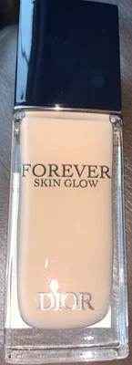 2~DIOR 2.5N Forever Skin Glow 24Hr Radiant Foundation-2 Full Size - Image 1 of 4