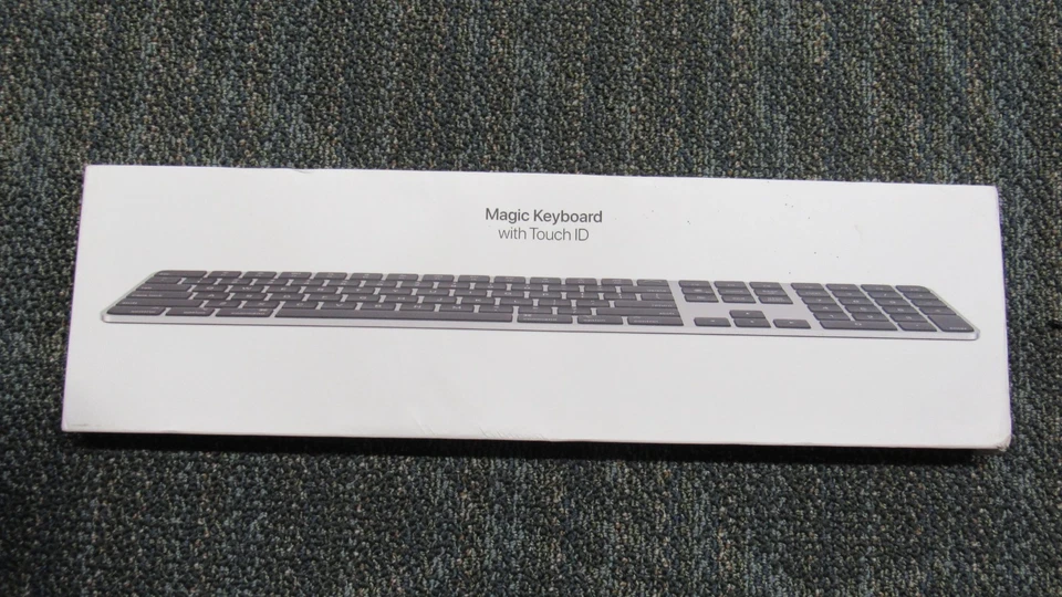 Apple Magic Keyboard with Touch ID and Numeric Keypad for Mac Мodels with Apple - Image 1 of 1