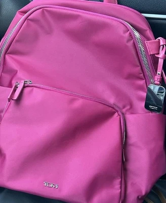 Tumi Voyageur ROSIE 16.1” Mochila para Laptop Nylon y Cuero ROSA FUCSIA Auténtica Foto 1 de 4