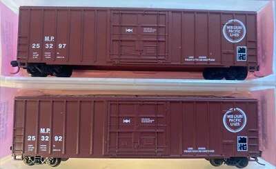 N Scale 50’ FMC Plug Door Box Car 2-pack Set Missouri Pacific MP MTL Couplers - Image 1 of 2