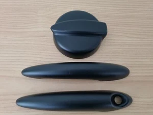 VENDEDOR DEL REINO UNIDO NEGRO MATE cubiertas de manija de puerta y tapa de gasolina para MINI R53 Cooper S - Imagen 1 de 9