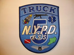 N.Y.P.D ESS TRUCK 5 EMERGENCY SERVICES SQUAD PATCH MINT - Picture 1 of 2