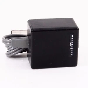 _ Hasselblad F8-Recharger AC Adapter 115v for EL Series [UNTESTED] - Picture 1 of 2