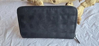 Cartera Chanel Travel Line Larga con Cremallera (Nailon Negro) Foto 1 de 4