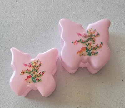 Juego de 2 cajas anidadoras de plástico vintage mariposa rosa Foto 1 de 4