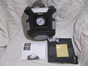 Halfords Analogue Tyre Inflator with storage bag, spare fuse and instructions - Picture 1 of 5