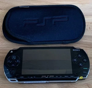 Sistema portátil Sony PSP PlayStation 1001 PSP-1001 para piezas/reparación sin batería - Imagen 1 de 13
