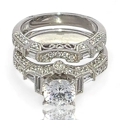 Juego de anillos de boda de vacaciones de circonita cúbica de plata esterlina Ashi talla 7 (8VC 1189) Foto 1 de 4