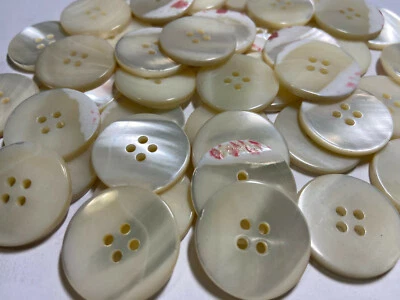 Beautiful "Real" Japanese Trocas Oyster Shell Ivory White 20mm 25mm 4 hole - Image 1 of 2