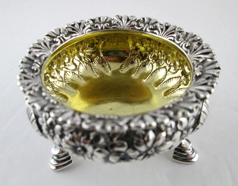 RARE EARLY TIFFANY STERLING SILVER REPOUSSE SALT DISH CELLAR Cover