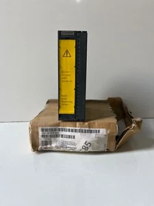 Siemens 6ES7195-7KF00-0XA0 Safety Protector - Picture 1 of 6