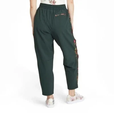 Pantalones deportivos Puma X Liberty edición limitada 532528-80 verde frontones talla mediana Foto 1 de 4