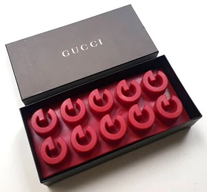GUCCI 2 x Eiswürfelform Silikon rot in Signature G Form, für 20 Würfel, neu OVP - Bild 1 von 3