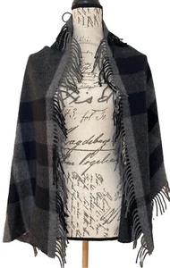 Burberry Merino Wool Plaid Print Scarf - Picture 1 of 6