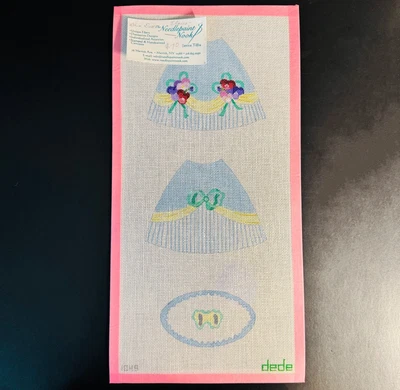 BLUE DOLL DRESS/OUTFIT - Vintage Handpainted Needlepoint Canvas By DEDE 8x16 NOS Foto 1 de 4