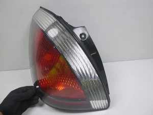 Fanale posteriore/coda sinistro KIA RIO 5DR HATCHBACK 2010 SU CARROZZERIA 92401-1G2 - Foto 1 di 6