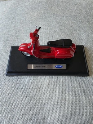 VESPA PX 125cc  2016 - WELLY 1:18 - Immagine 1 di 4