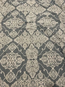 POTTERY BARN DUVET COVER KING/CAL.KING ALANA MEDALLION BLUE EUC - Picture 1 of 3